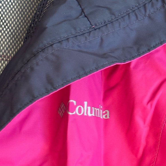 Columbia Rain Jacket - Picture 3 of 6
